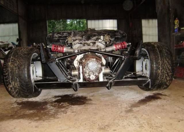 Hurdadan Aldığı Otomobili Bakın Ne Hale Getirdi