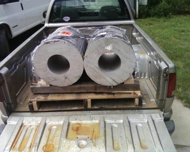 Hurdadan Aldığı Otomobili Bakın Ne Hale Getirdi