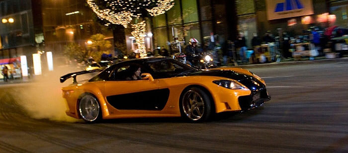 Film  ve Dizilerle Özdeşleşen Efsane Otomobiller