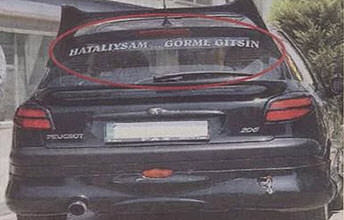 En Komik 10 "Hatalıysam Ara" Yazısı