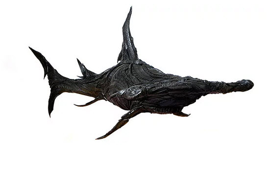 Eski Lastiklerden Heykel Yaptılar