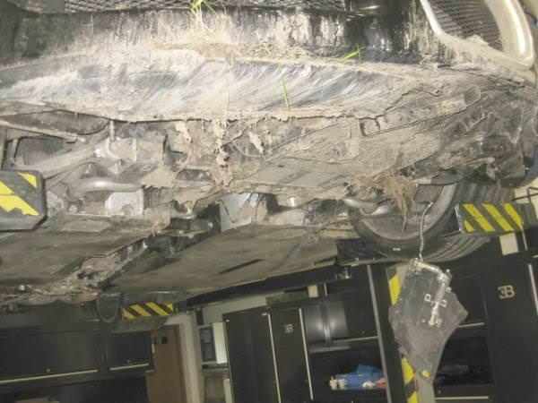 Kazalı Bugatti Satışta