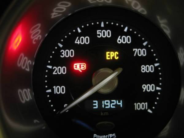 Kazalı Bugatti Satışta