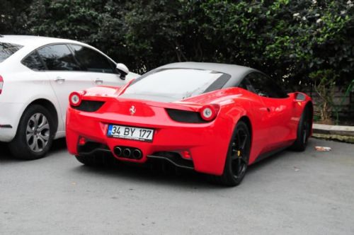 Fenerbahçe mi? Galatasaray mı?