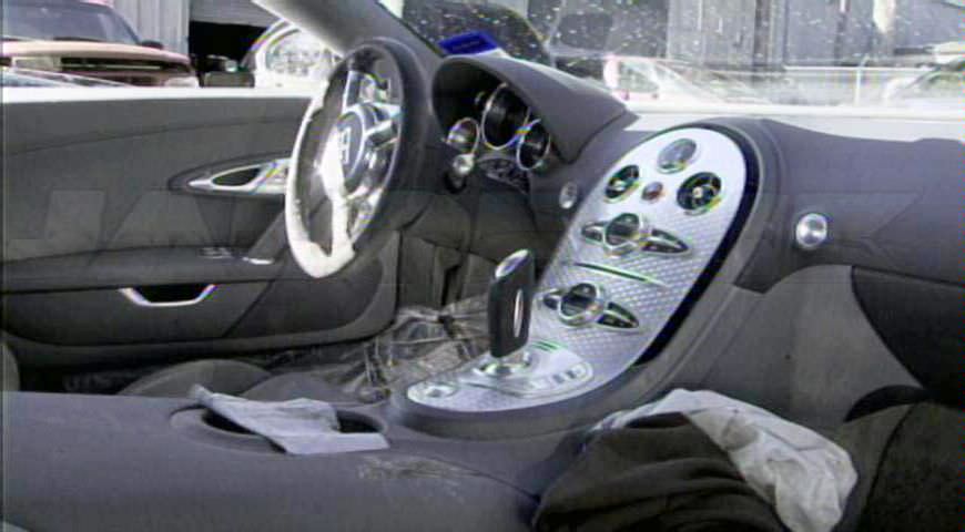 Bugatti Veyron ile Göle Girdi 20 Yıl Hapisle Karşı Karşıya