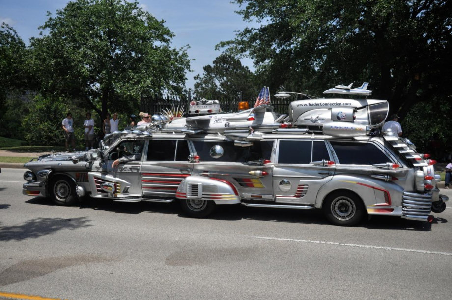 Modifiye Tutkunları ve Otomobilleri
