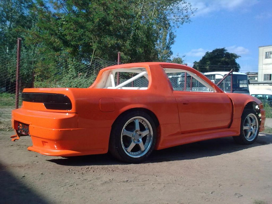 Modifiye Tutkunları ve Otomobilleri