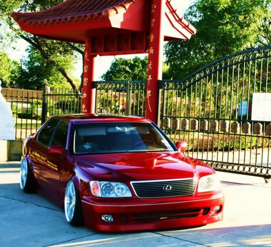 Modifiye Tutkunları ve Otomobilleri