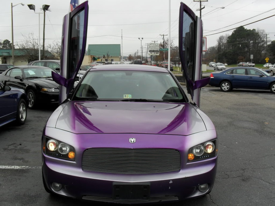 Modifiye Tutkunları ve Otomobilleri