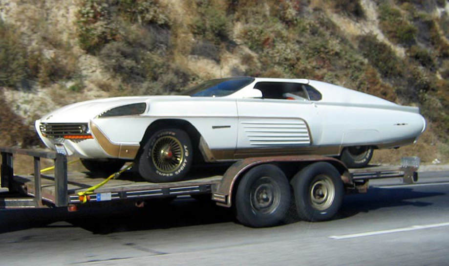 Modifiye Tutkunları ve Otomobilleri