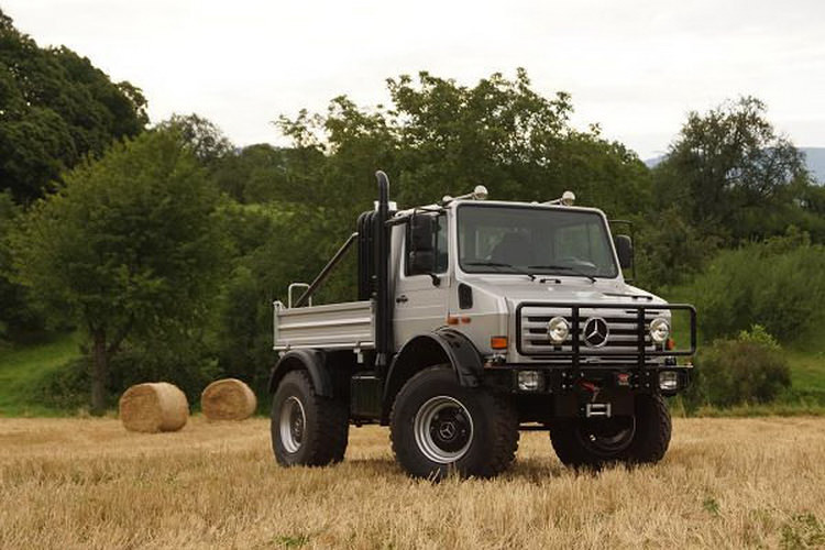Arnold Schwarzenegger'in Unimog'u Satışa Çıktı
