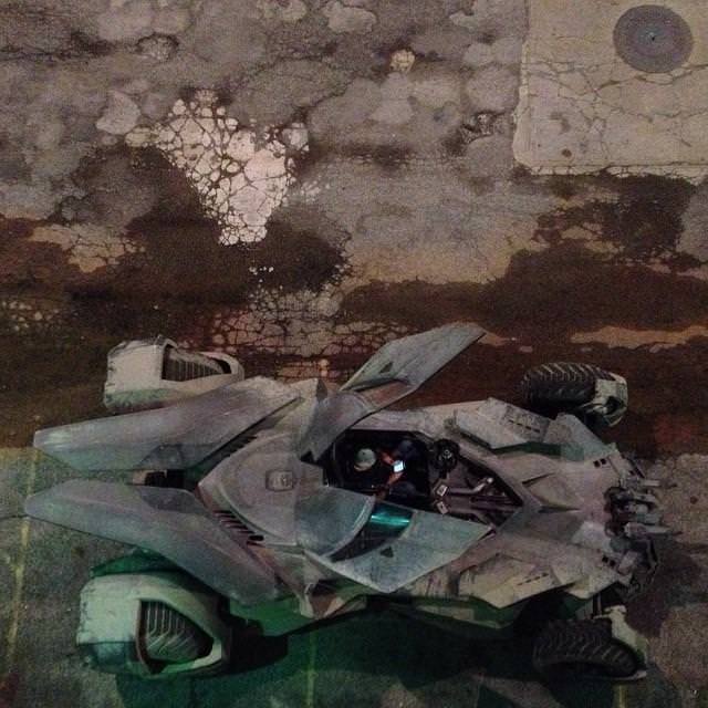Yeni Batmobile Kendini Gösterdi