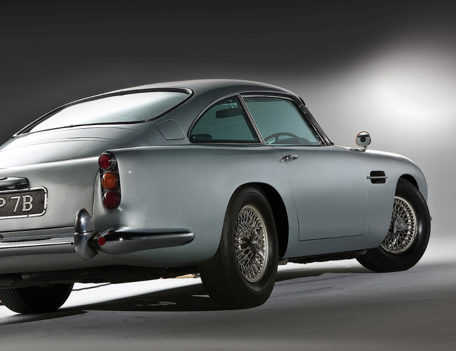 Bond’un Efsane Aston Martin’i