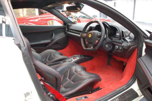 Süper Kahramanların Garajı