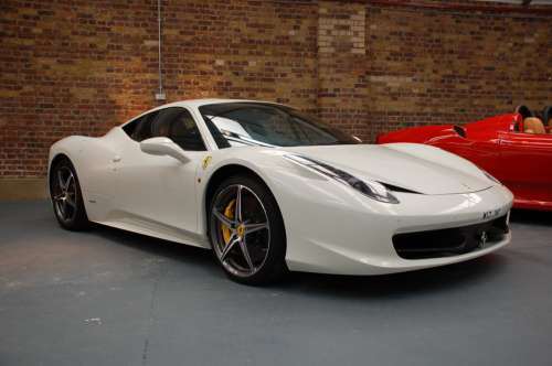 Süper Kahramanların Garajı