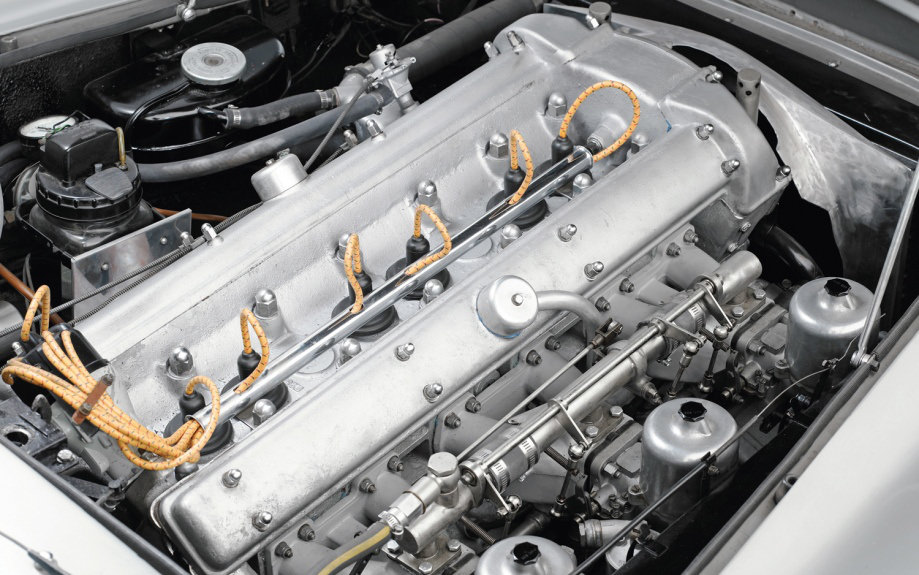 Bond’un Efsane Aston Martin’i