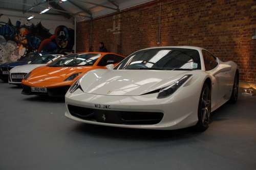 Süper Kahramanların Garajı