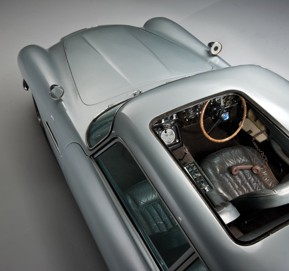 Bond’un Efsane Aston Martin’i