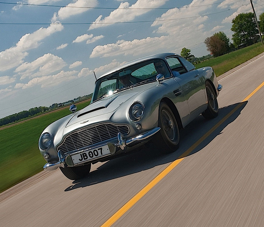 Bond’un Efsane Aston Martin’i