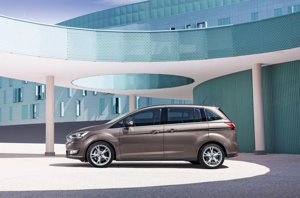 Ford C-MAX’e 2015 Cilası