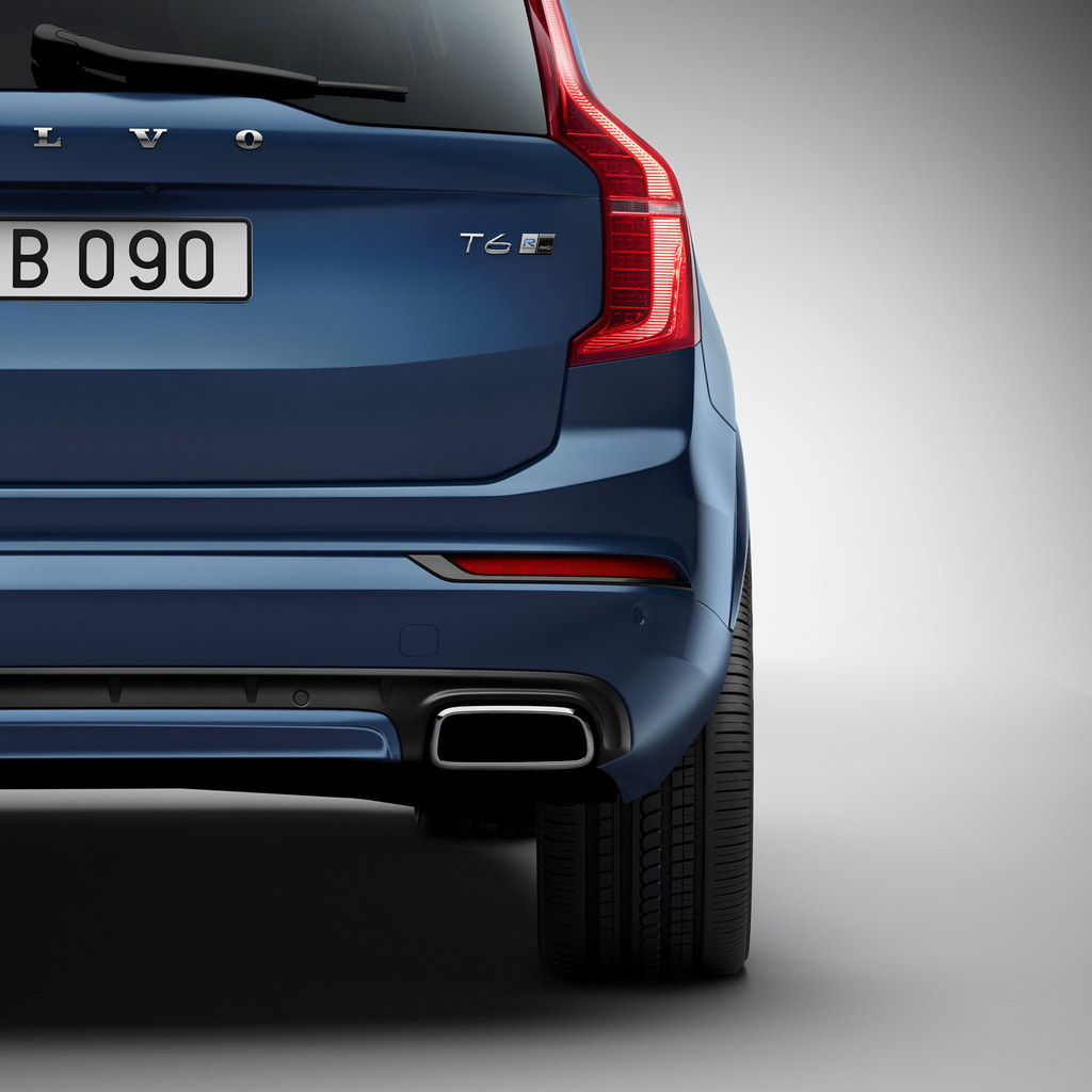 Yeni XC90'a R Dokunuşu