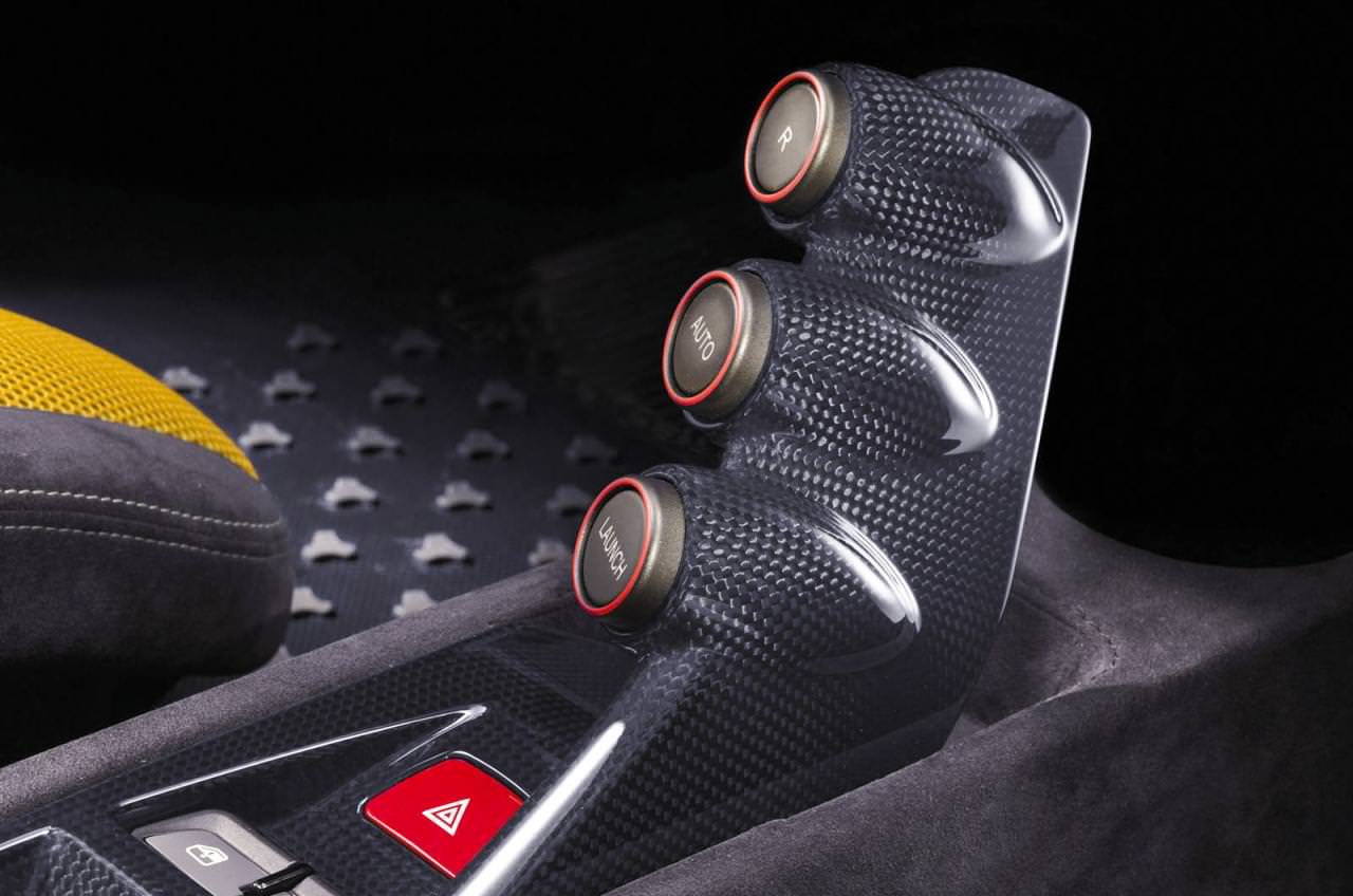 Ferrari 458 Speciale Aperta Kendini Gösterdi