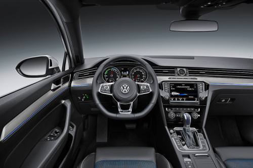 Bu Passat 1 Depoyla 1000 Km Yapabiliyor