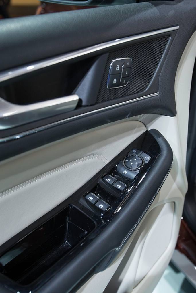 Ford Edge Paris Otomobil Fuarı'nda