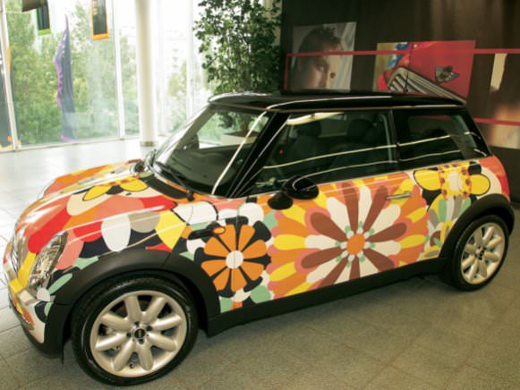 Otomobillerini Modayla Buluşturan Markalar