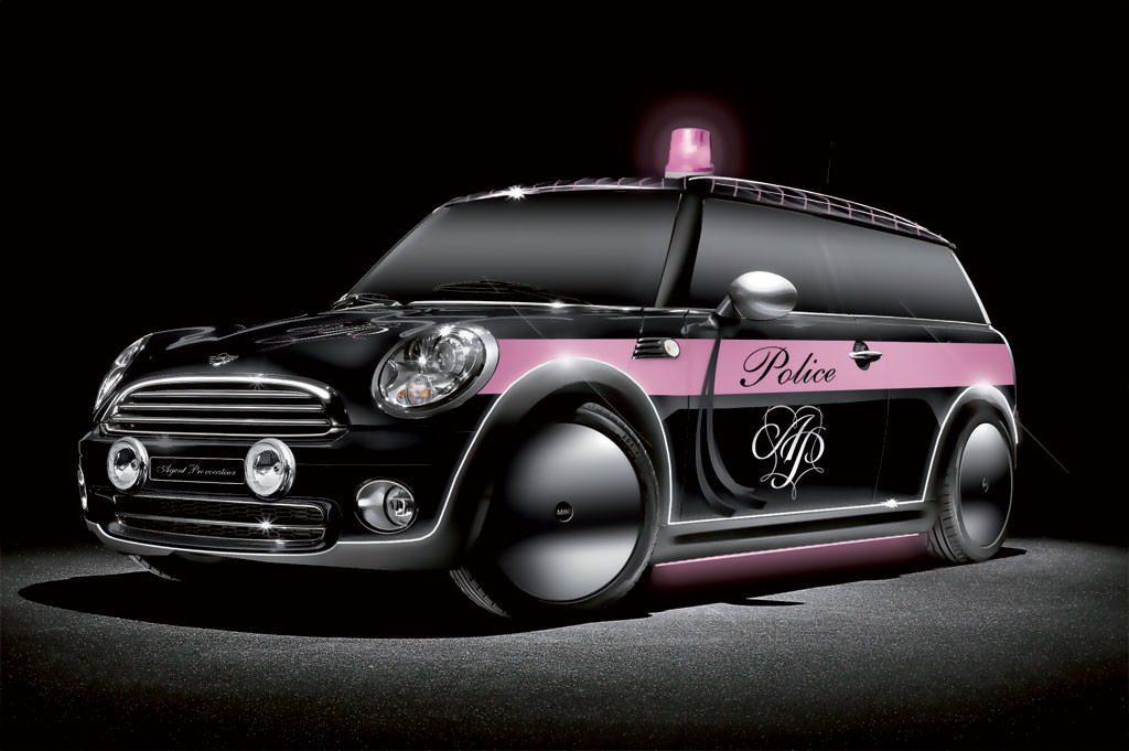 Otomobillerini Modayla Buluşturan Markalar