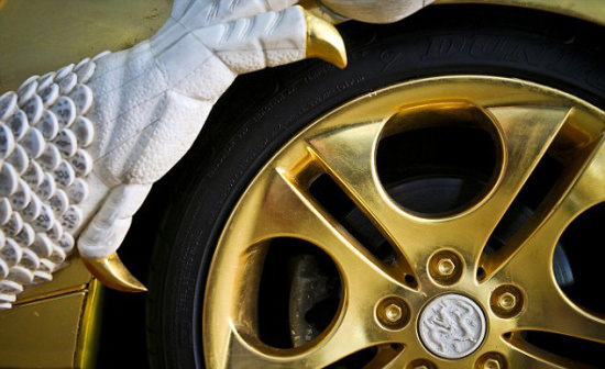 BMW’nin M3’ü ve Z4’ü Altına Bulandı