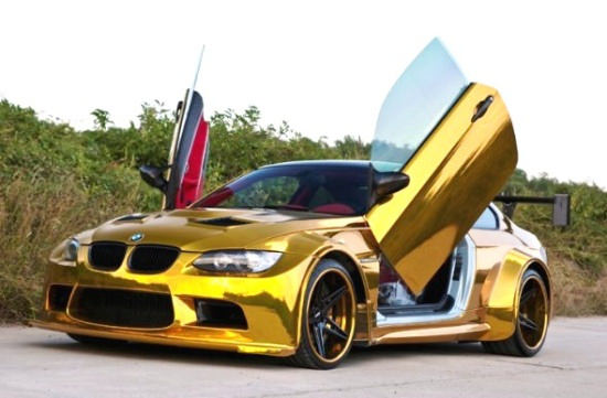 BMW’nin M3’ü ve Z4’ü Altına Bulandı