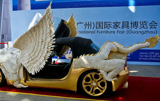 BMW’nin M3’ü ve Z4’ü Altına Bulandı