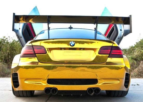 BMW’nin M3’ü ve Z4’ü Altına Bulandı