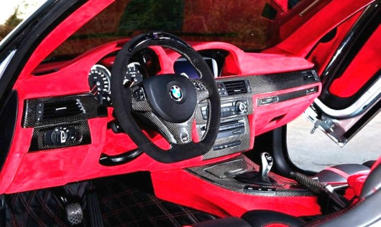 BMW’nin M3’ü ve Z4’ü Altına Bulandı