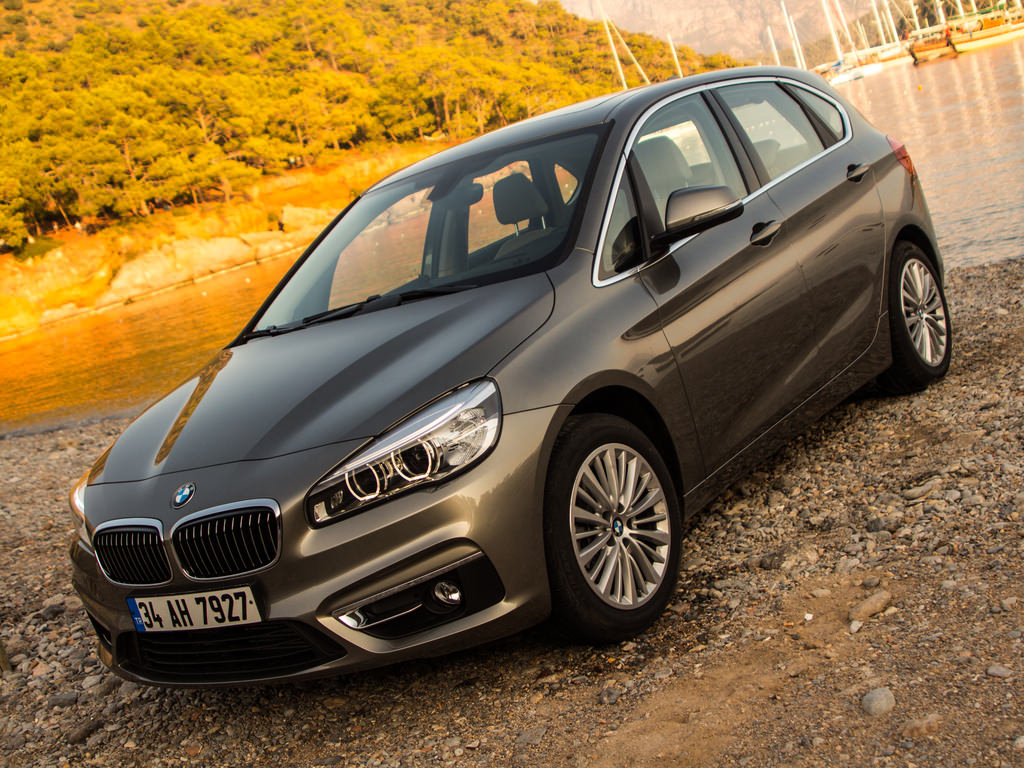 Yeni Dönem 2 Serisi Active Tourer