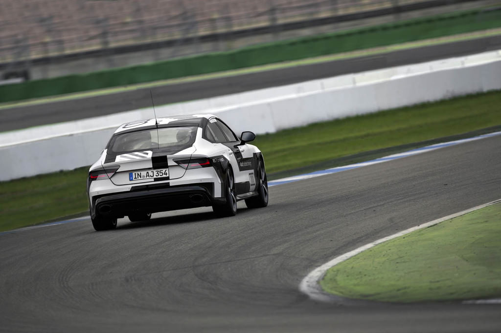 Audi RS7'nin Pilot Sürüş Konsepti