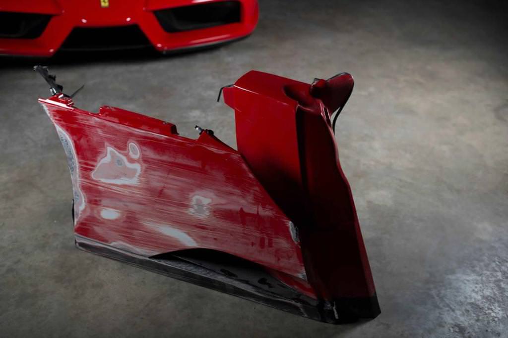 Kazalı Ferrari Enzo Sudan Ucuza Gidiyor