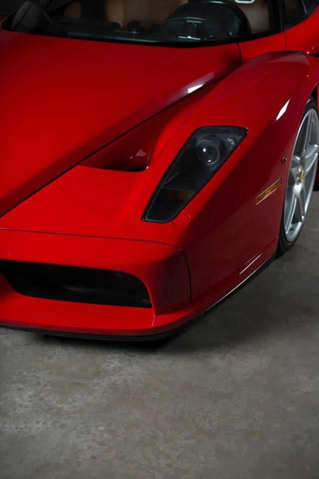 Kazalı Ferrari Enzo Sudan Ucuza Gidiyor