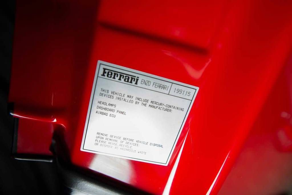 Kazalı Ferrari Enzo Sudan Ucuza Gidiyor