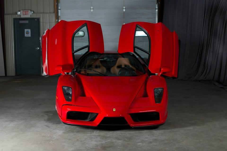 Kazalı Ferrari Enzo Sudan Ucuza Gidiyor