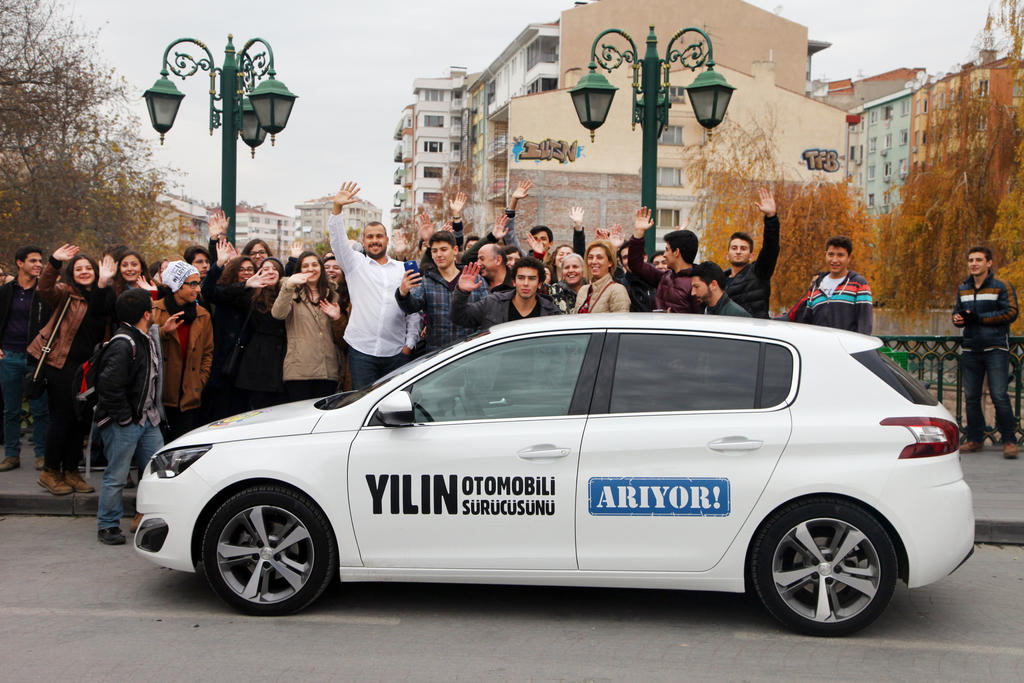 Peugeot 308 Yılın Sürücüsünün Peşinde