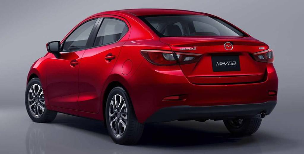 Mazda2 Sedan Kendini Gösterdi