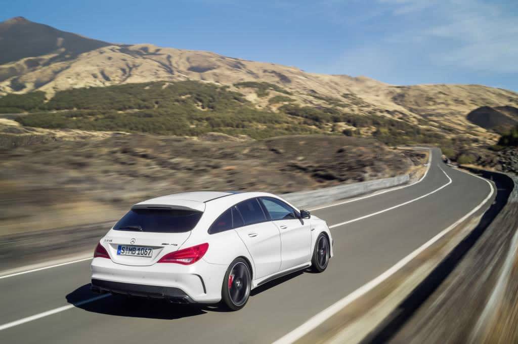 Mercedes-Benz CLA Shooting Brake Kendini Gösterdi