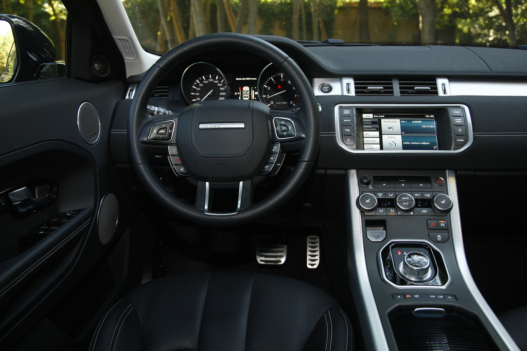 Her Boydan SUV