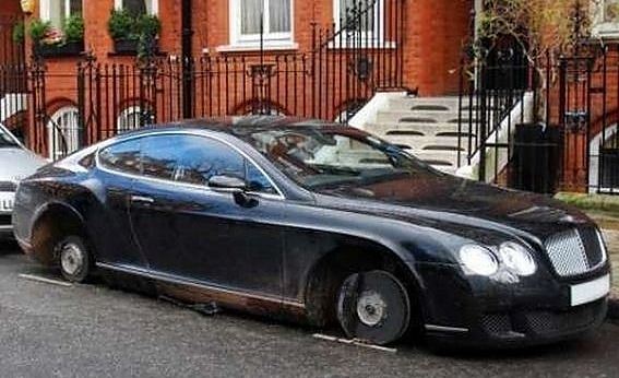 Gözlerini Jantlara Diktiler