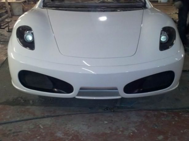 Önce Limuzin Sonra Ferrari Yaptı