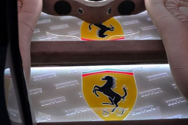 Önce Limuzin Sonra Ferrari Yaptı