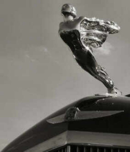 En İlginç Kaput Süsleri