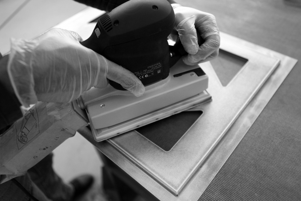 Muz Ağacının Altında Bulunan Gullwing